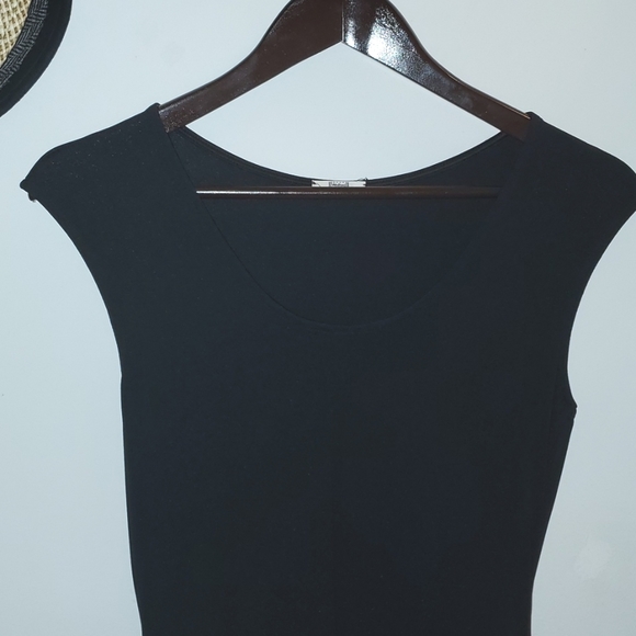 NWOT Wolford Sleeveless Dress Asymmetric Ruffle Hem, Black - Picture 4 of 7